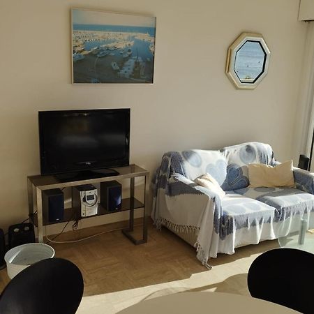 Beautiful 2 Bedrooms Apartment In A Private Residence With Sea View Cannes Buitenkant foto